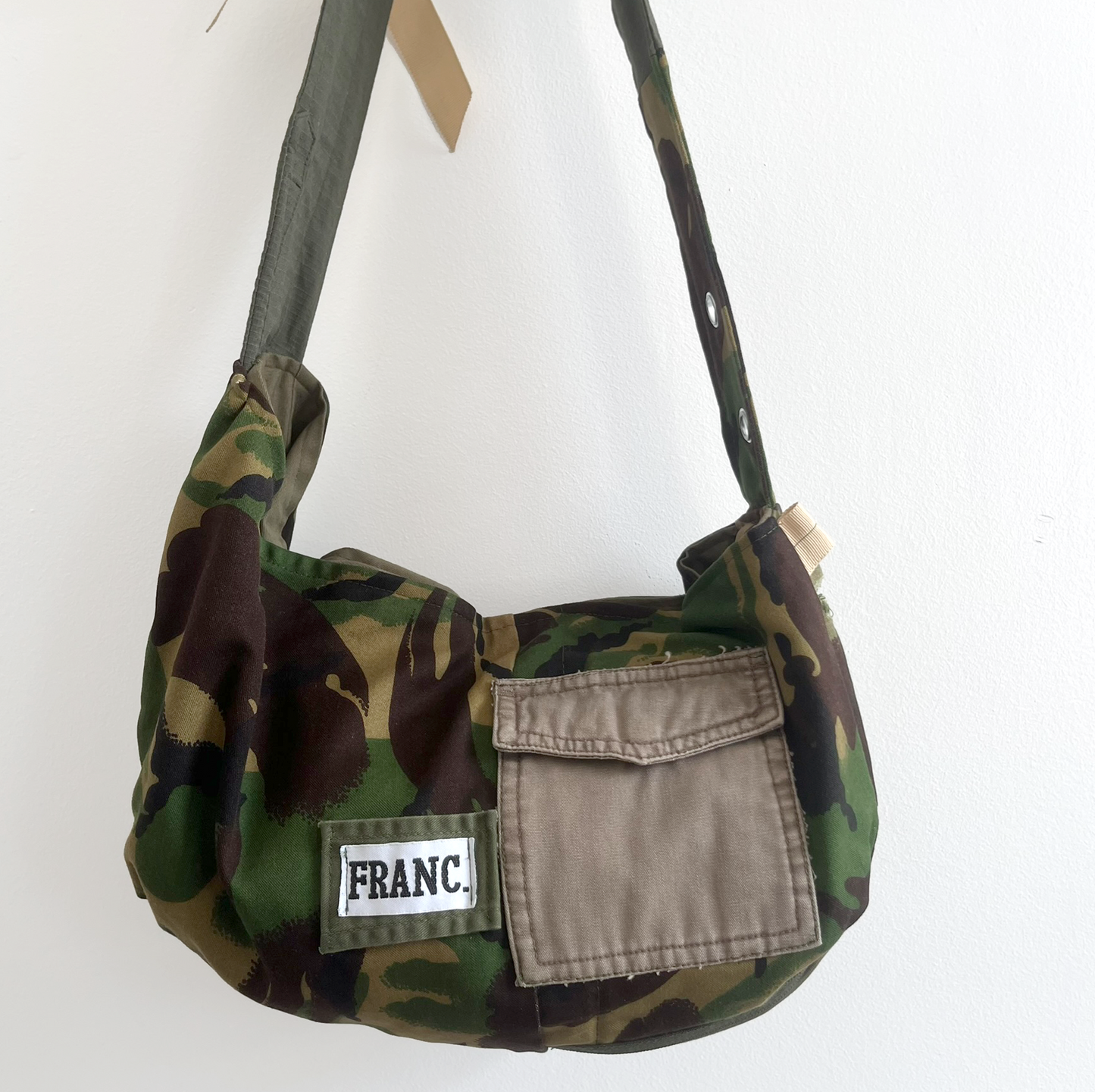 ARMY SLING CROSS BODY BAG