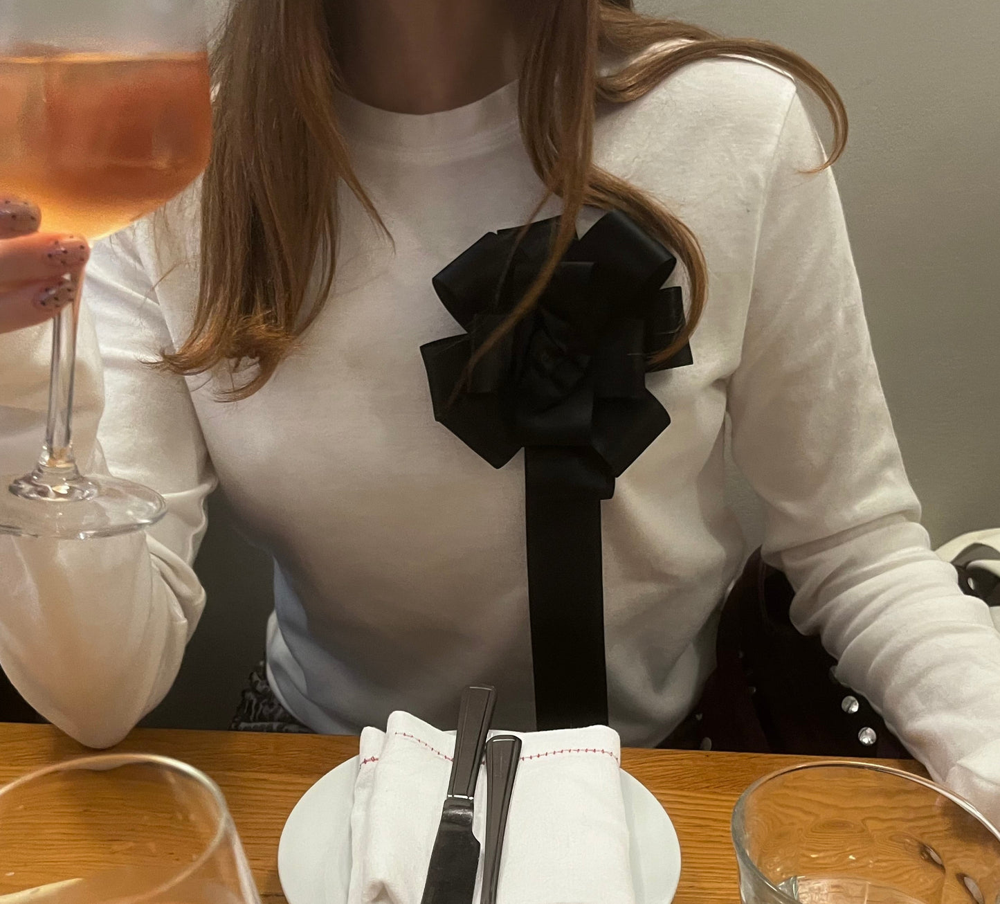 BLACK RIBBON ROSETTE