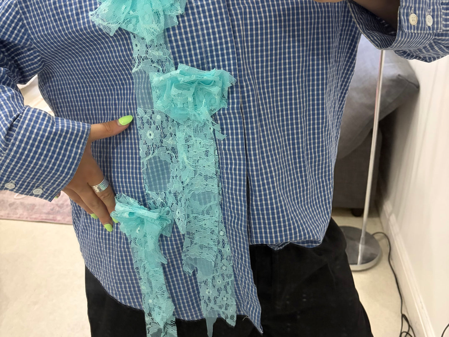 AQUA ROSETTE BAGDE