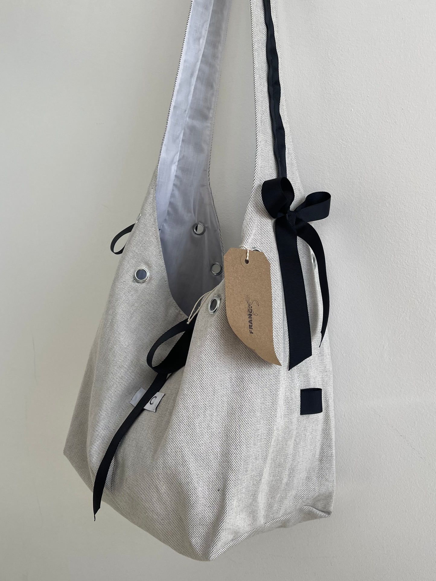 GREY TWILL DEAD STOCK DENIM SLING BAG