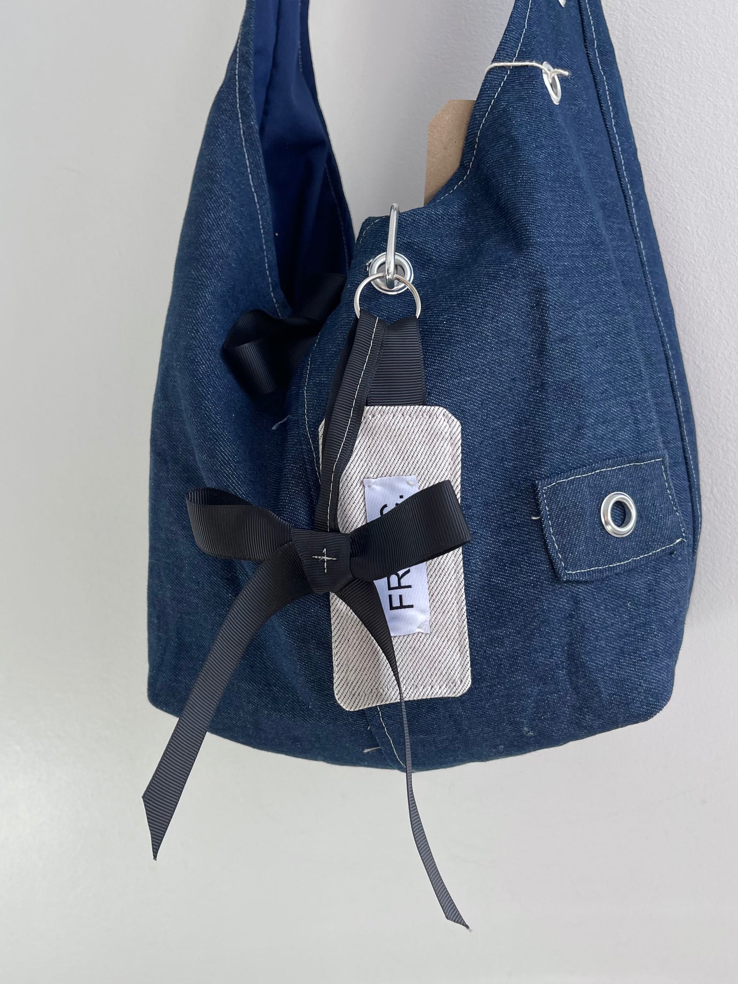 LIGHT GREY DENIM KEY CHAIN