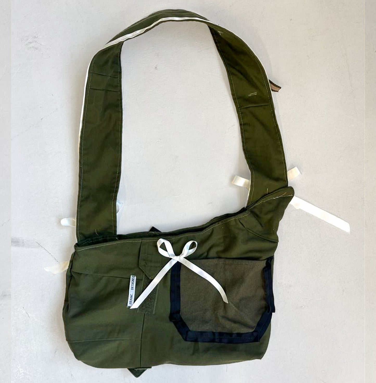 ARMY SURPLUS BAG #013