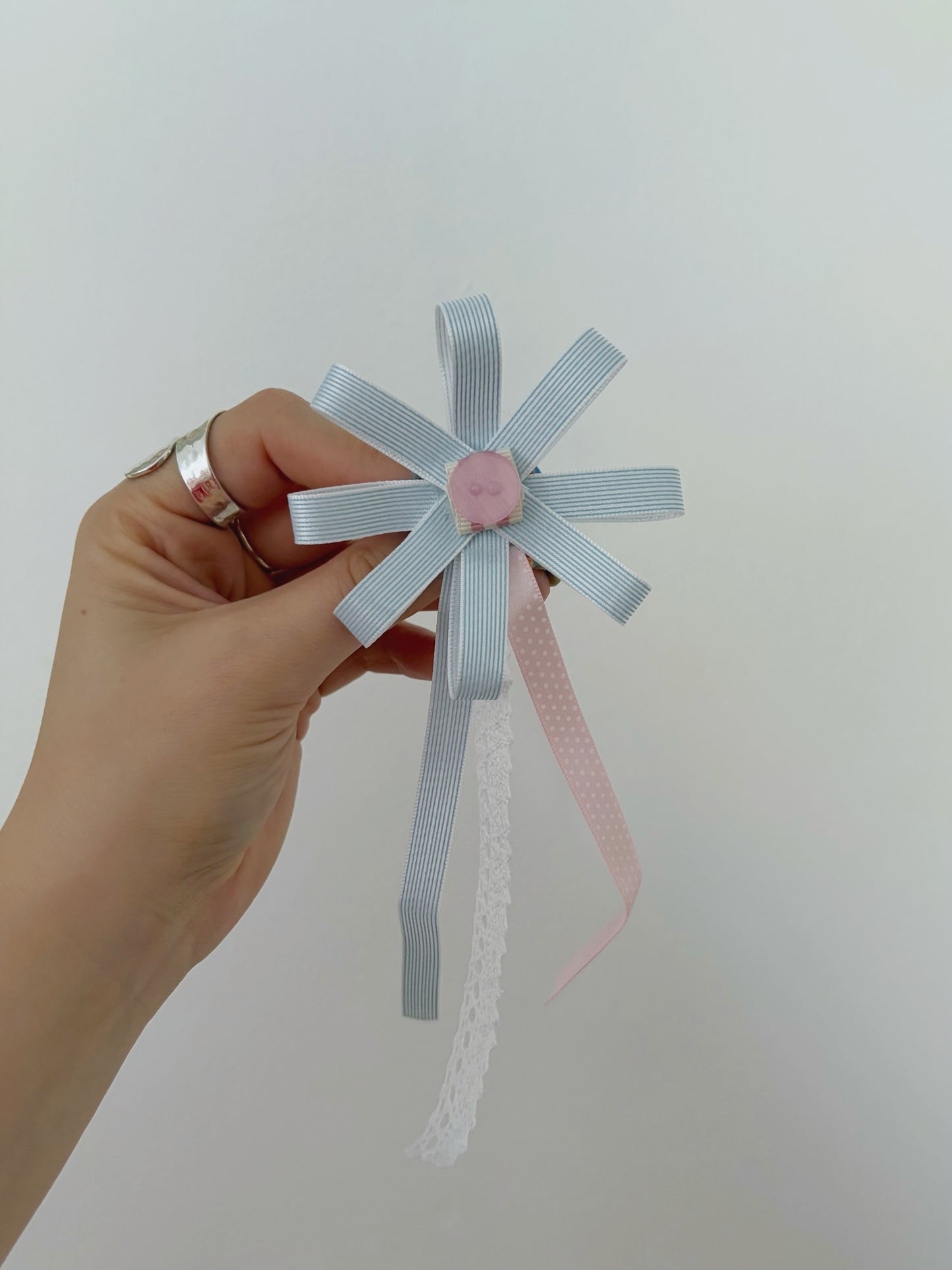 STRIPE DITSY ROSETTE